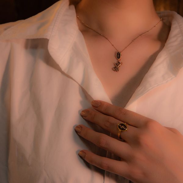 ＨＯＦＭＵＳＩＣＡ　バイオリン・ブラン　ネックレス