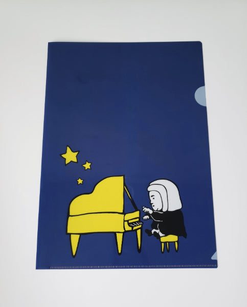 おしゃべりはやめて、お静かに　クリアファイル　お星さまとピアノでうたうよ