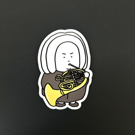 ステッカー　ホルンを吹くバッハくん