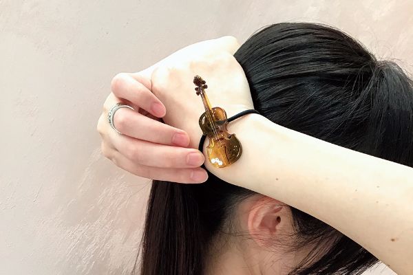 べっこう風ヘアゴム　ヴァイオリン